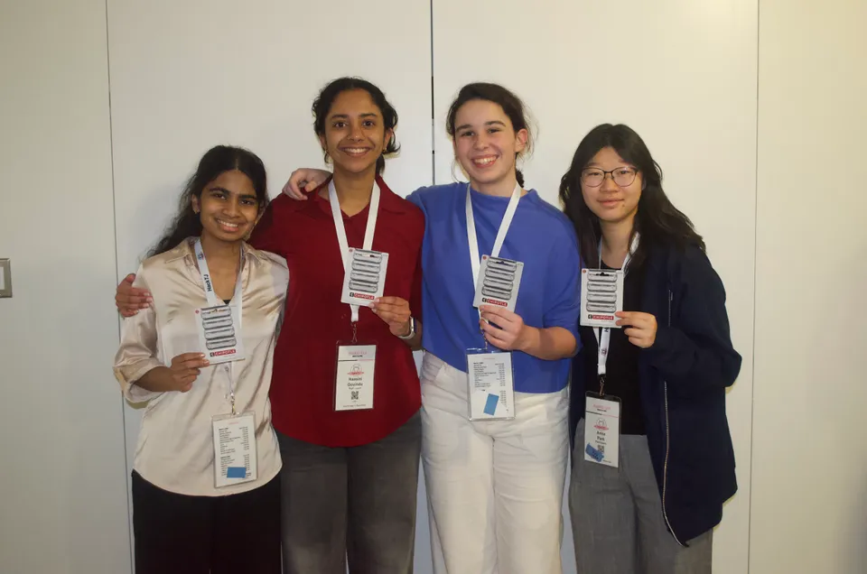 Qore winning team